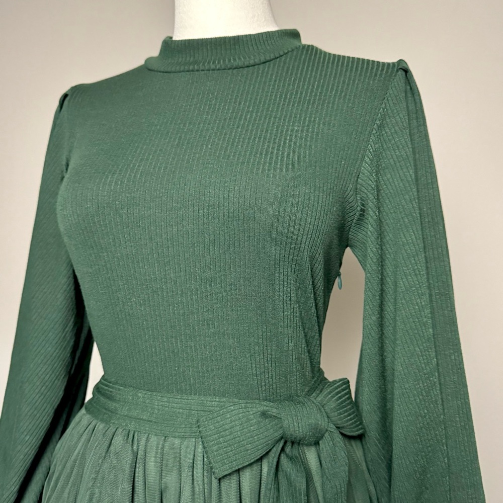 Ivy City Co Cosette Dress Women's Size S Green Tulle Feminine Romantic - Picture 7 of 13